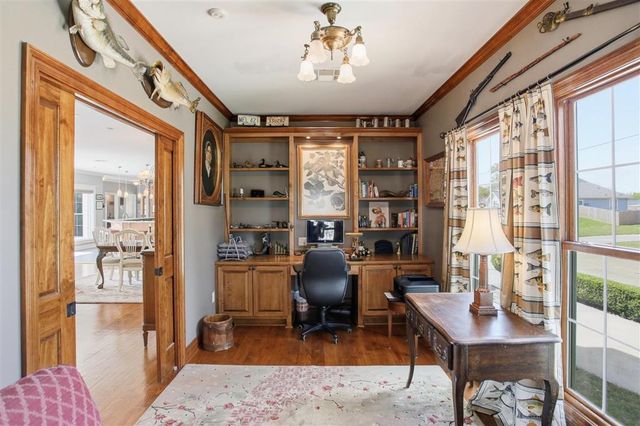 2325 Barbe Street, Lake Charles, LA 70601