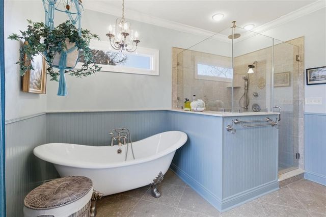 2325 Barbe Street, Lake Charles, LA 70601