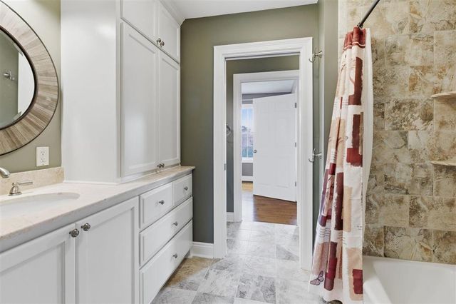 2325 Barbe Street, Lake Charles, LA 70601