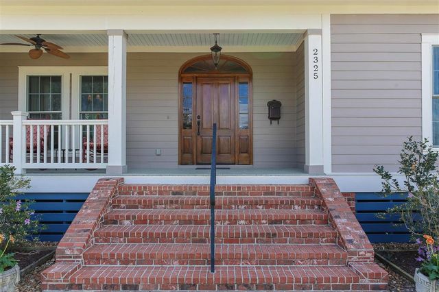 2325 Barbe Street, Lake Charles, LA 70601