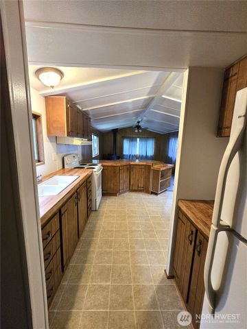 20215 Crane Place, Ocean Park, WA 98640