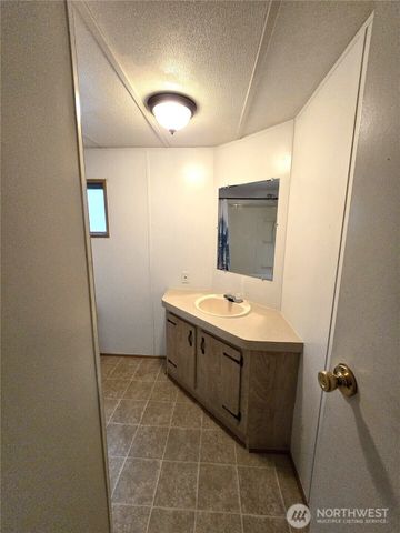 20215 Crane Place, Ocean Park, WA 98640