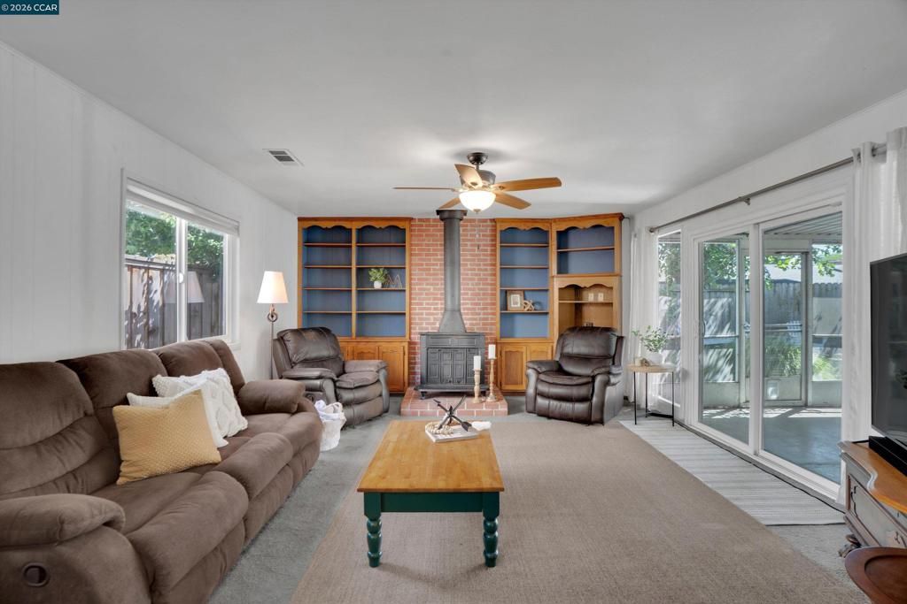 Image 17 of property listing at 2673 Kennedy St, Livermore, CA 94551