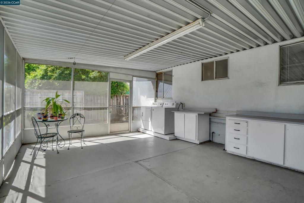 Image 25 of property listing at 2673 Kennedy St, Livermore, CA 94551