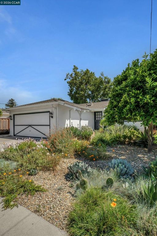 Image 34 of property listing at 2673 Kennedy St, Livermore, CA 94551