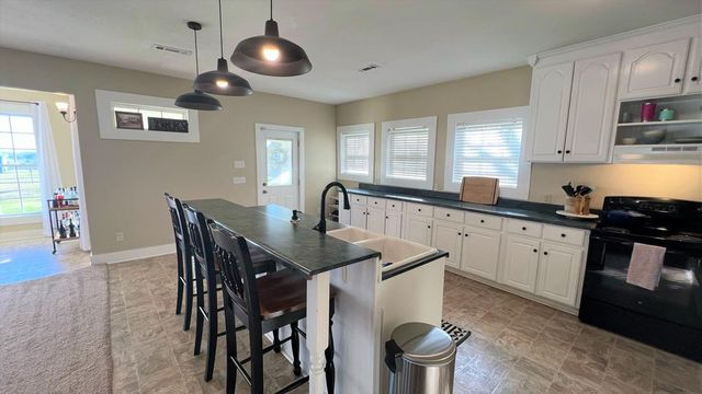 771 N County Road 55, Ashford, AL 36312