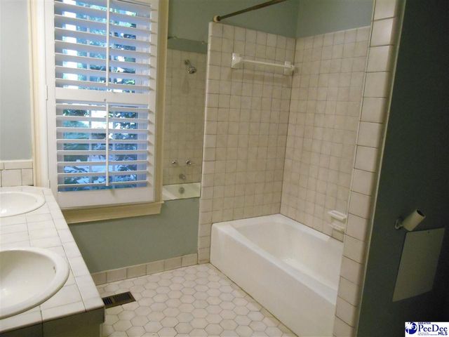 2126 Vespers, Florence, SC 29505