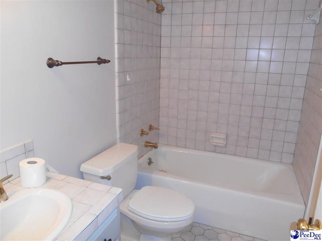 2126 Vespers, Florence, SC 29505