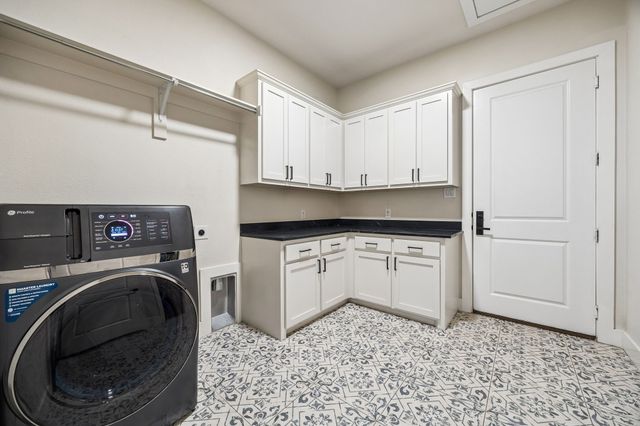 20450 County Road 637, Nevada, TX 75173