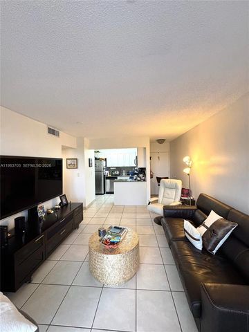 3551 SW 9th Ter 317, Miami, FL 33135