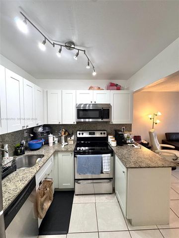 3551 SW 9th Ter 317, Miami, FL 33135