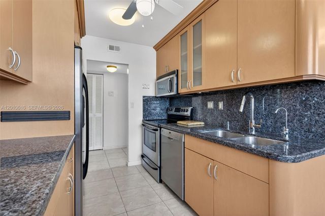 1849 S Ocean Dr 1402, Hallandale Beach, FL 33009