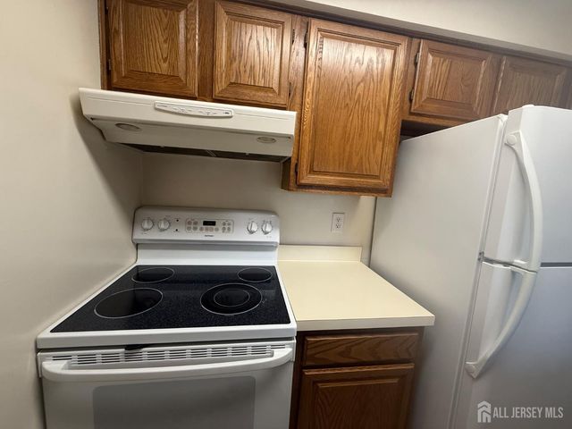 1908 Ravens Crest Drive, Plainsboro, NJ 08536