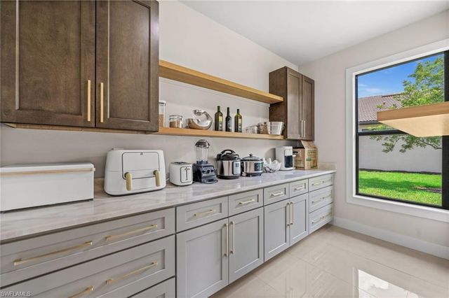 23412 Sanabria LOOP, Bonita Springs, FL 34135
