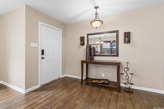 10903 BRISTLE OAK DR, San Antonio, TX 78249