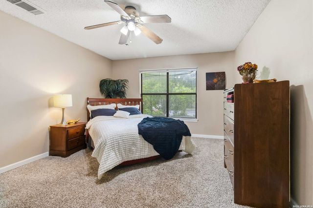 10903 BRISTLE OAK DR, San Antonio, TX 78249