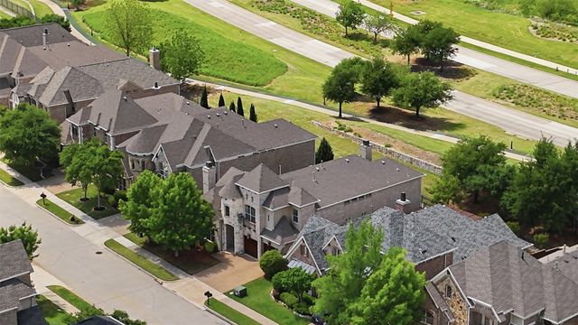 8224 Lindsay Gardens, The Colony, TX 75056