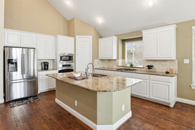 8224 Lindsay Gardens, The Colony, TX 75056