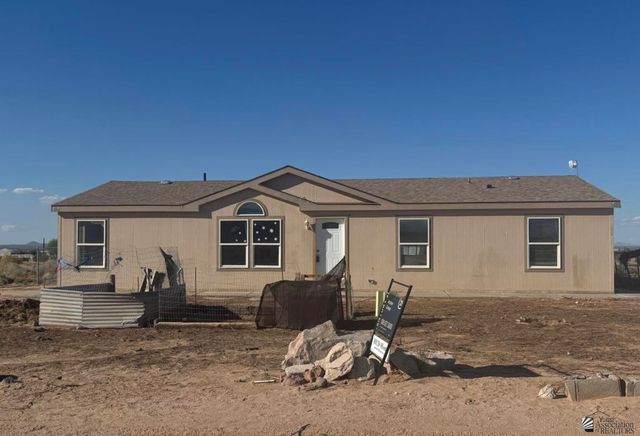 37880 E Pearl Dr, Wellton, AZ 85356