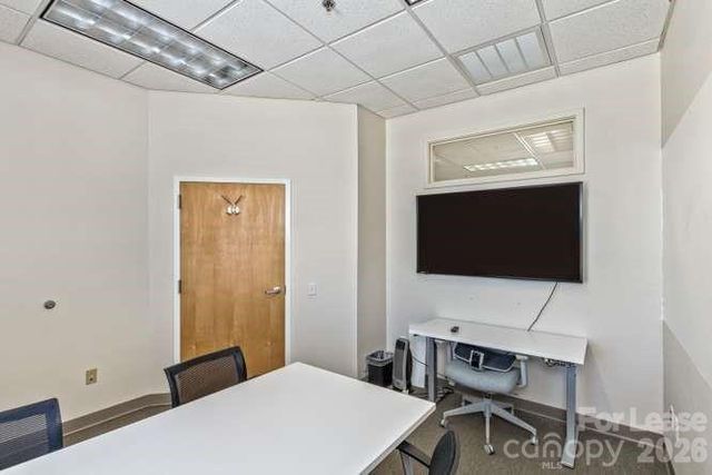 56 College Street 201, Asheville, NC 28801