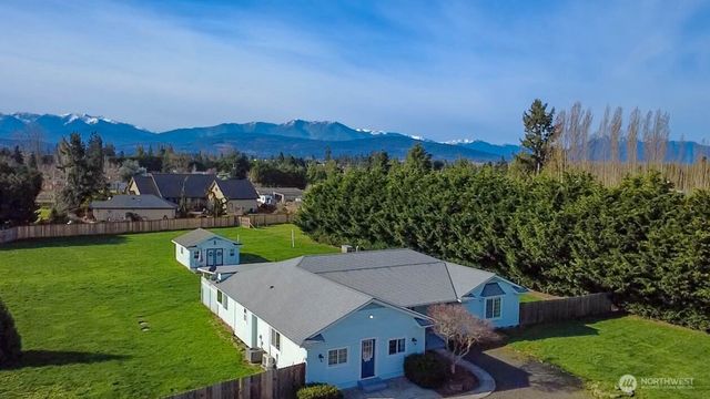 787 N Kendall Road, Sequim, WA 98382