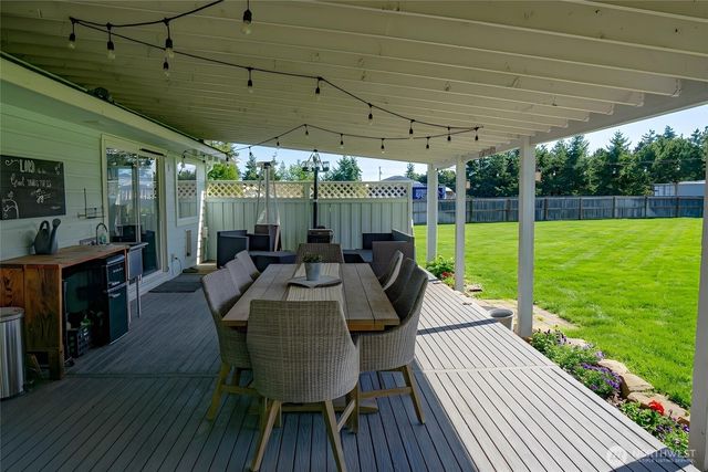 787 N Kendall Road, Sequim, WA 98382
