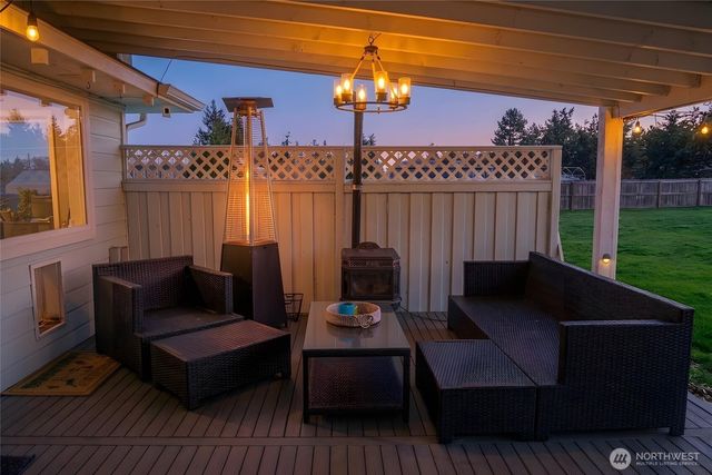 787 N Kendall Road, Sequim, WA 98382