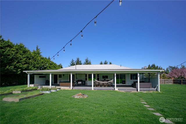 787 N Kendall Road, Sequim, WA 98382