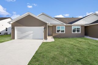 308 Lilac Lane, Stoughton, WI 53589