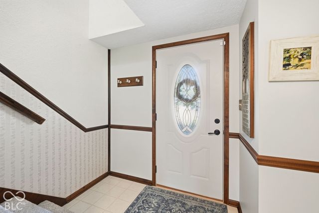 592 Echo Bend Boulevard, Greenwood, IN 46142