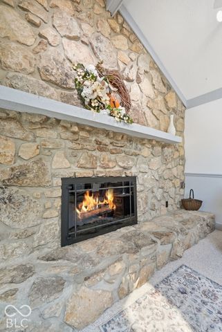 592 Echo Bend Boulevard, Greenwood, IN 46142