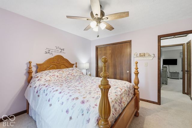 592 Echo Bend Boulevard, Greenwood, IN 46142