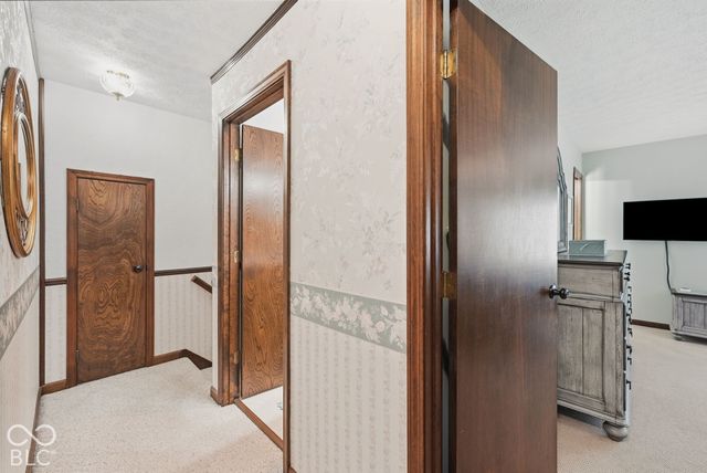 592 Echo Bend Boulevard, Greenwood, IN 46142