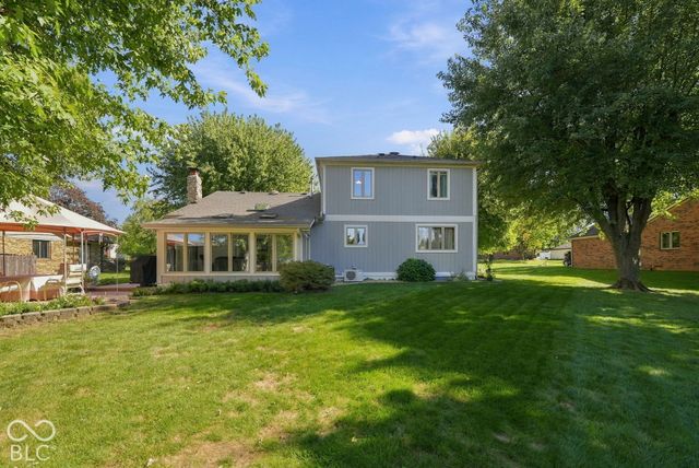 592 Echo Bend Boulevard, Greenwood, IN 46142