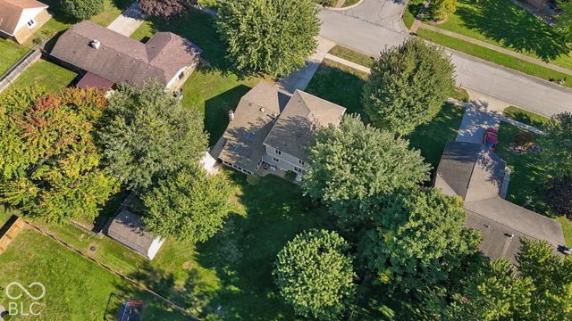 592 Echo Bend Boulevard, Greenwood, IN 46142