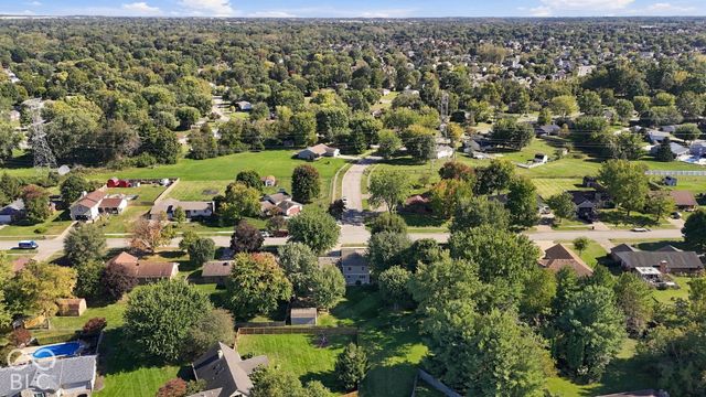 592 Echo Bend Boulevard, Greenwood, IN 46142
