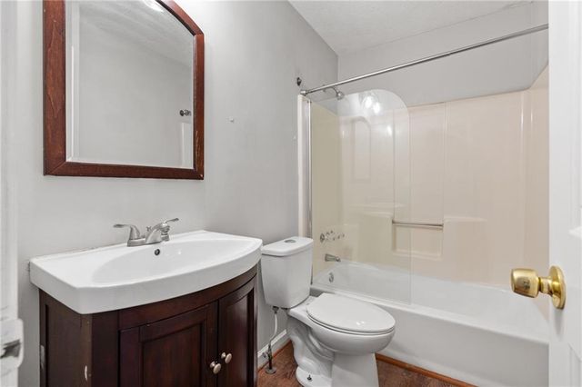 2573 Kennesaw Springs NW Court, Kennesaw, GA 30144