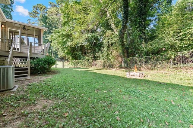 2573 Kennesaw Springs NW Court, Kennesaw, GA 30144