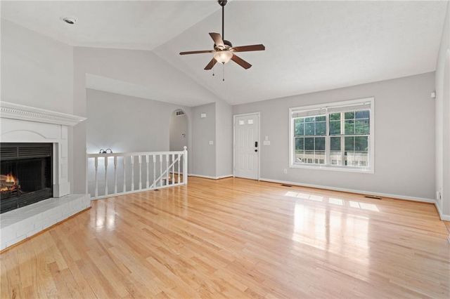 2573 Kennesaw Springs NW Court, Kennesaw, GA 30144