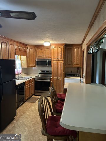 4884 Maurice Drive NW, Lilburn, GA 30047