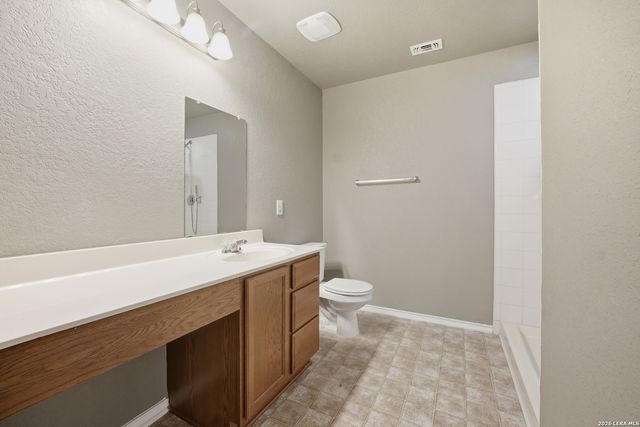 186 Granite Mist, Universal City, TX 78148