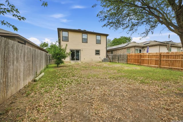 186 Granite Mist, Universal City, TX 78148