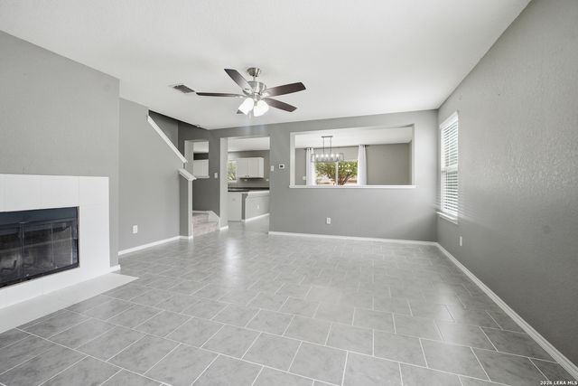 186 Granite Mist, Universal City, TX 78148