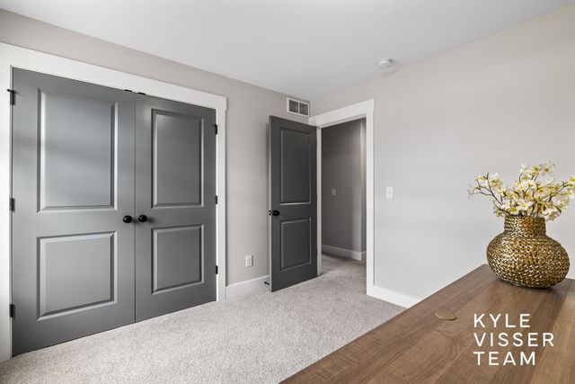 8206 Boardwalk Drive Sw, Byron Twp, MI 49315