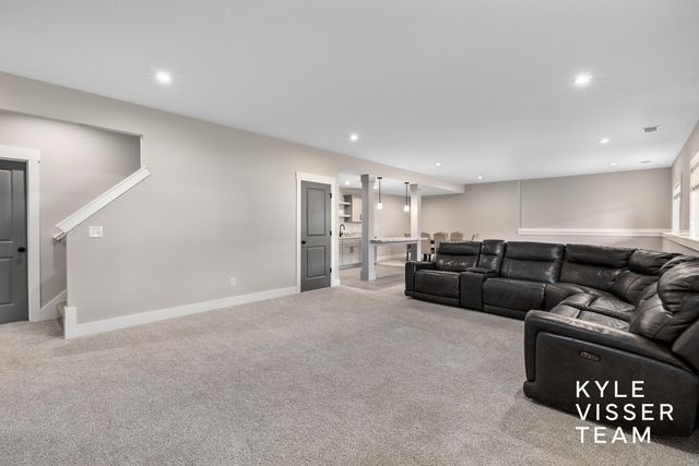 8206 Boardwalk Drive Sw, Byron Twp, MI 49315