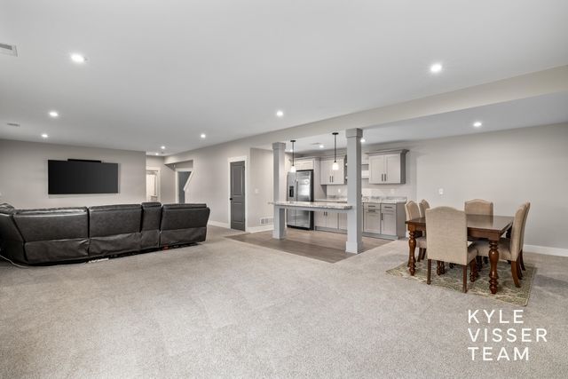 8206 Boardwalk Drive Sw, Byron Twp, MI 49315