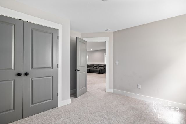 8206 Boardwalk Drive Sw, Byron Twp, MI 49315