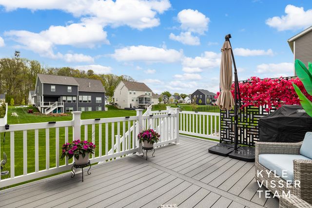 8206 Boardwalk Drive Sw, Byron Twp, MI 49315