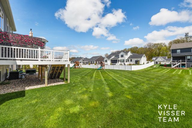 8206 Boardwalk Drive Sw, Byron Twp, MI 49315