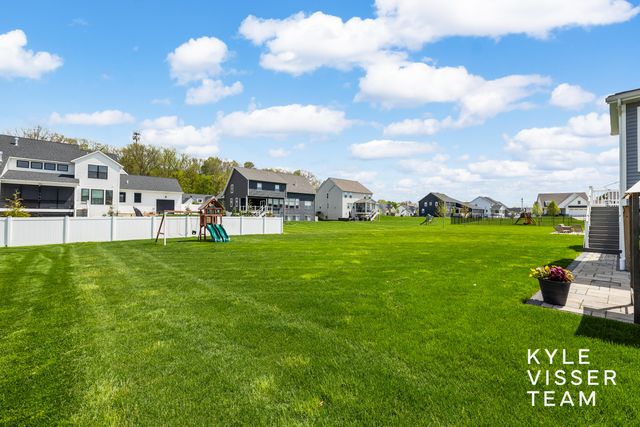 8206 Boardwalk Drive Sw, Byron Twp, MI 49315